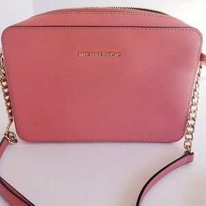 Michael Kors Jest Set crossbody handbag